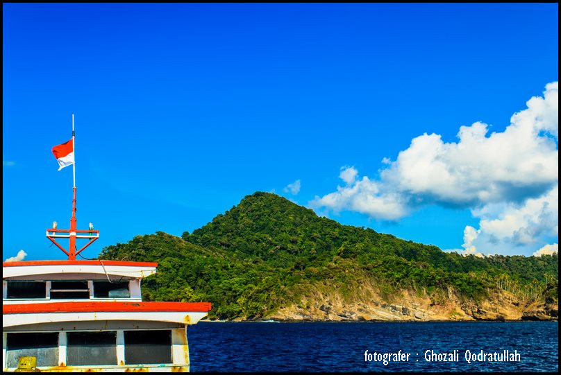 pulau nasi dari rute kapal motor menuju pulau beras pulau nasi dari rute kapal motor menuju pulau beras